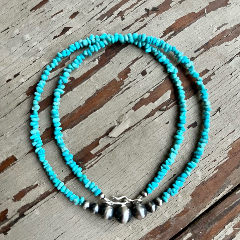 Sleeping Beauty Turquoise Beaded Necklace 18 inches